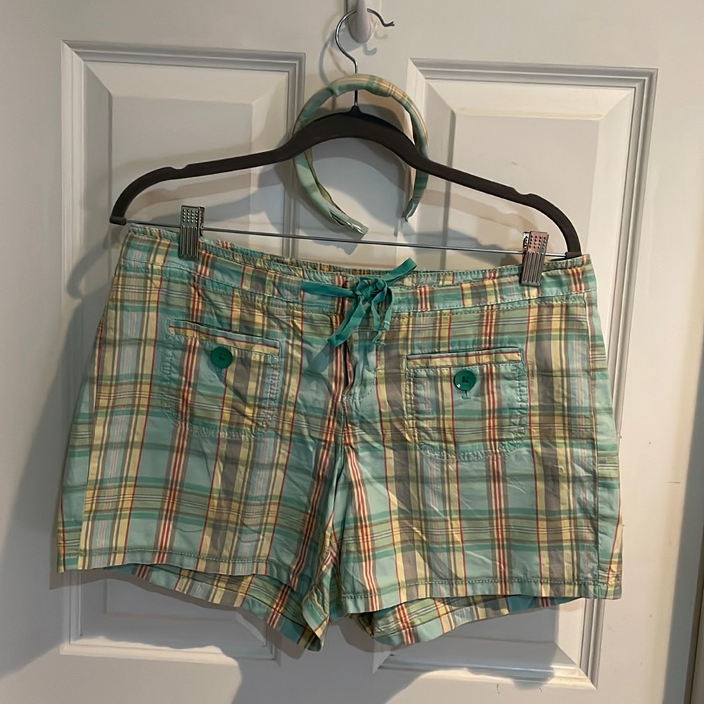Mint Gap plaid shorts with matching headband